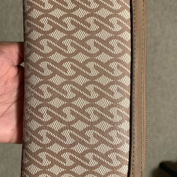 Nine West Neutral Pattern Wallet - Picture 2 of 7
